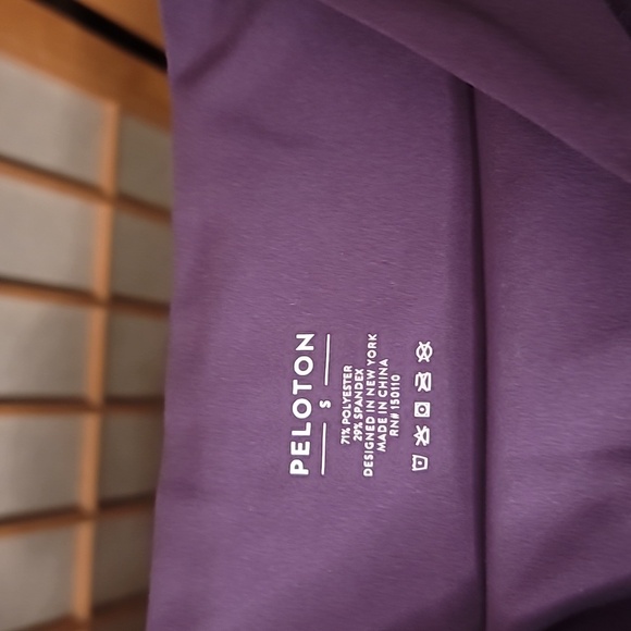 PELOTON Set Short 7" & Leggings & Bra - Picture 10 of 16